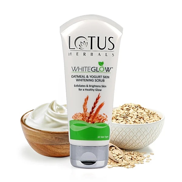 Lotus Herbals WhiteGlow Oatmeal & Yogurt Skin Whitening Scrub 100g